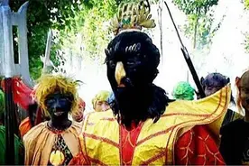 大鹏一顿饭吃500条龙，为何如来从不怪罪？看化龙池里盛了啥？图片