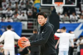 新疆男篮官宣邱彪成为新任主帅 曾连续2个赛季率深圳闯入季后赛图片
