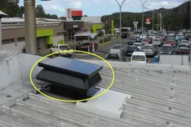 阁楼又闷又热，装个太阳能排风扇，温度能低10℃，真是凉快又省钱图片