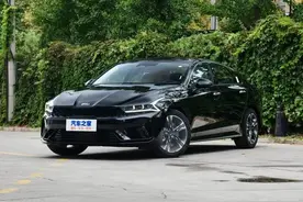 K5凯酷、帕萨特、标致508、雅阁这4款中型轿车，选哪个不出错？图片