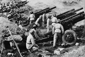 1962年对印自卫反击战，看到印度被中国吊打后，美苏为何选择沉默图片