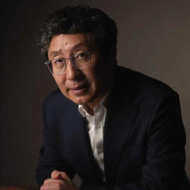 当网红旅行退潮，年轻人开始寻找进入一座城的“隐秘入口”