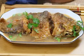 河南“红烧大鲤鱼”的做法，鱼肉入口即化，好吃得不像话，过瘾图片