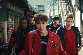 “努力标杆”张艺兴：背后的男人帮到底多强？任何顶流都无法代替图片