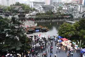 南明区国庆假期旅游收入逾10亿元图片
