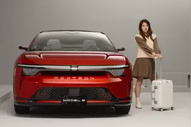 真的来了！“富士康”ModelB亮相，续航超500KM，外观酷似保时捷图片