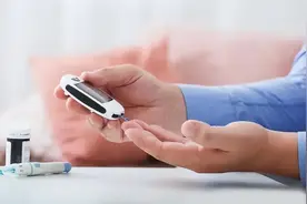 同一时间多次测血糖，数值各不相同，是怎么回事？图片