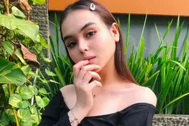 21岁印尼网红突离世，自称被男友酒驾害瘫痪，还被其盗刷信用卡？图片