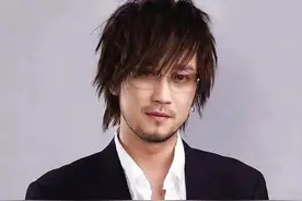 2000年30首经典歌曲，23年了，现在一听仿佛回到过去。图片