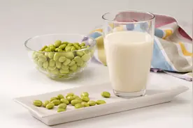 豆浆是乳腺癌“元凶”？含雌激素导致孩子性早熟？不敢喝的人看看图片