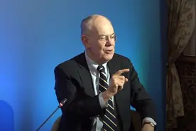 米尔斯海默批评“美不该利用乌克兰与俄为敌”，鼓吹“拉俄制华”图片