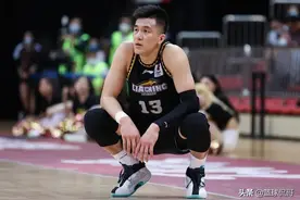 徐杰防守全是犯规？广东培养人才有问题！舍不得补强本土球员图片