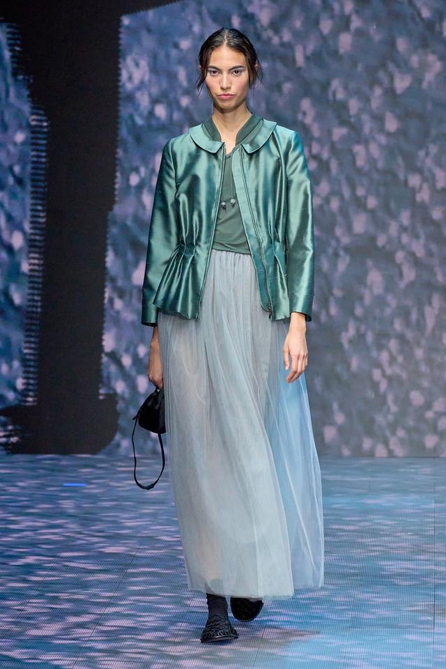 ������Armani2023����ϵ�н���������������Ϊ�������