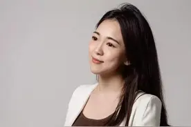 绿媒董事长逝世再牵扯蓝绿口水战，绿骂蓝没人性，蓝骂绿搞双标图片