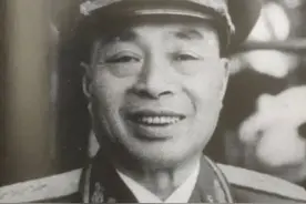 1954年，一农妇找到开国上将杨至成，杨至成：快请进来图片