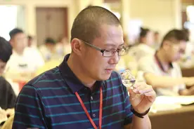 白酒价格差距巨大，十几元的是粮食酒吗？内行：暗藏4点猫腻图片