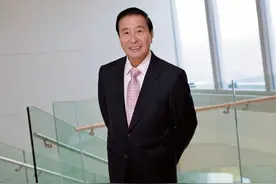 李兆基葬礼连办两日，讣文印证儿孙满堂，将择吉扶柩返回顺德安葬图片