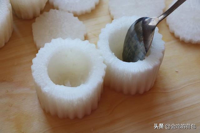 白萝卜上锅蒸一蒸，没想到这么厉害，嗓子不舒服的要试试，收藏了