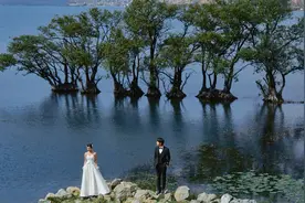 结婚不办酒席真的太香了！拒绝做婚宴小丑！图片