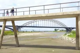 北半球多地干旱，鄱阳湖水位持续走低，老爷庙沉船之谜能否解开？图片