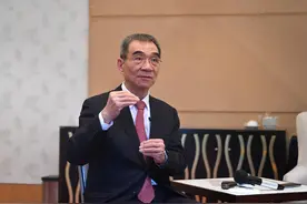 谈起那段特殊经历 林毅夫：国家兴亡，匹夫有责图片
