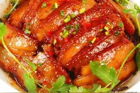腐乳扣肉，只加腐乳不够香，多加1样，出锅酱香浓郁，味道特别正图片
