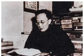 损失几百上千亿！北京古城墙被拆，梁思成大骂郭沫若是历史罪人！图片