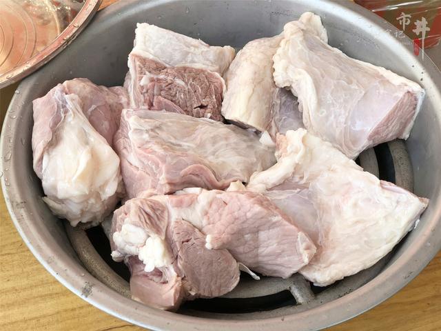 卤牛肉的做法 2026年卤牛肉的做法和步骤＂,＂no_ai_sug＂:true},{＂type＂:＂