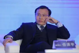 任泽平9天6次炮轰苹果！呼吁果粉们醒醒，不要再沦为“高端”韭菜图片