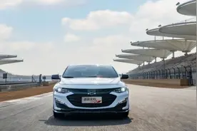 赛道上击败百万级性能车，迈锐宝XL的硬核体现在哪？图片
