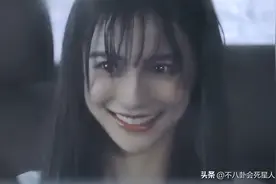 明明是美女，笑起来却很“恐怖”，这6位女星，不笑美艳一笑瘆人图片