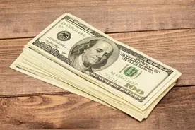 美国的钱在中国称“美元”，人民币在外国叫什么？图片