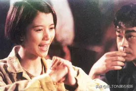 刘青云、袁咏仪演情侣！这部1993年的香港小成本爱情片一炮而红图片