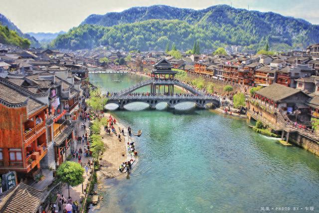 凤凰城旅游攻略(凤凰古城八大景点)