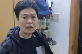 河北一丈夫醉酒回家被老婆关在屋外，婆婆出面解围，网友：高情商图片