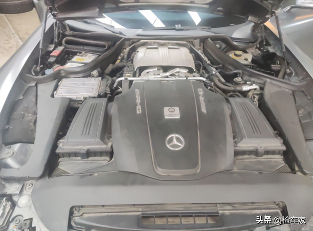 对标保时捷911，这辆奔驰AMG GT七年才开4万公里！73万值得买吗？