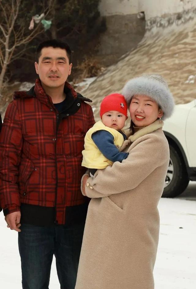小 喇 嘛 其 人 其 事