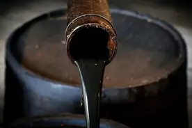 为他人作嫁衣？中国为何一边大量进口原油，一边低价出口成品油？图片