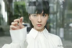 知名女星嫁入豪门后，与丈夫连生3胎女儿，网友：赶着生儿子吗？图片