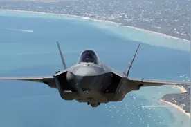 澳军F35A闯南海，在中国家门口示威，轰6K深入太平洋，可直切要害图片