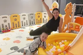 32岁女排冠军曾春蕾晒儿子，嫁小4岁高富帅，身材发福美貌依旧图片