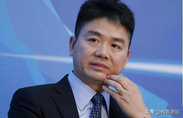 刘强东要跑路了？大量套现买房转让股权，京东这是要凉了吗？