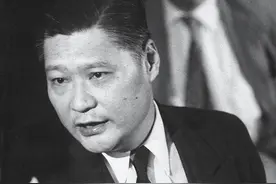 叶公超：最是文人不自由，从北大最年轻的教授到民国悲剧外交家图片