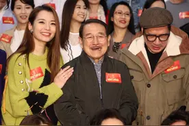 刘丹爆料刘恺威近况，休息3个月全心陪孩子，小糯米现在特黏爸爸图片