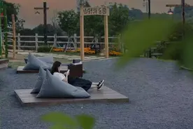 这处露营避暑秘境！潮玩打卡→图片