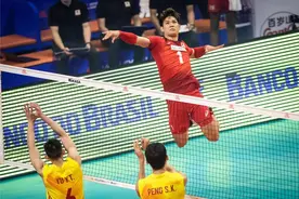 中国男排1比3负于日本男排遭遇两连败图片