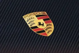 保时捷单飞图片