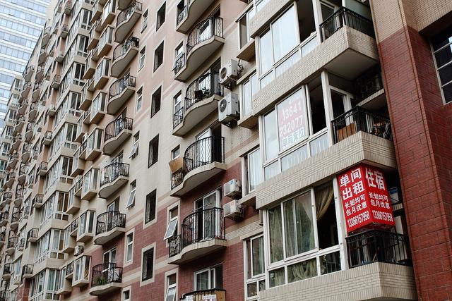 惠州房租不起價(jià)，單間200元沒人租，新樓精裝一房一廳才550元