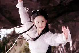 神雕后传：郭芙五年内为杨过生三子，大儿是教主，二儿被选为帮主图片