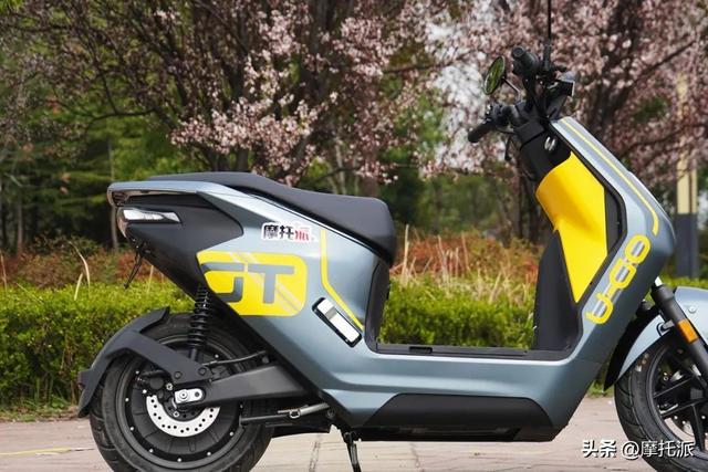 它真的是智商税吗：五羊-本田高性能电摩U-GO GT综合评测